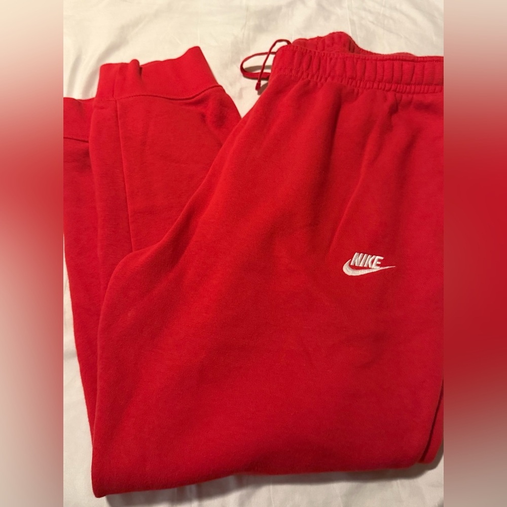 Men’s Nike sweatpants